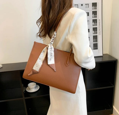 Elegant High Volume Shopper Tote shoulder Bag